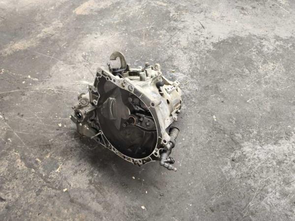 BOITE DE VITESSE MANUEL CITROEN/PEUGEOT 1.6i CODE: 20DP42 - Vue 1